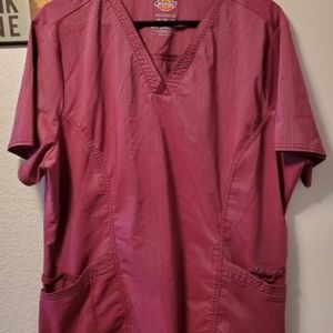 (2) 2XL Scrub Tops